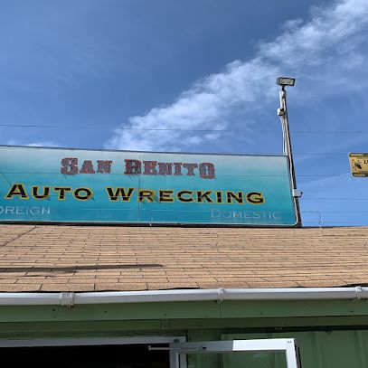 San Benito Auto Wreckers, Hollister, California