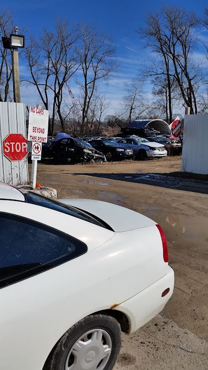 Annon Auto Sales, Roscoe, Illinois