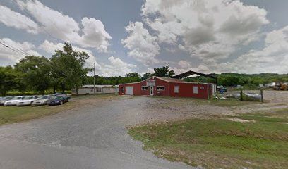 Boneyard Auto & Salvage, Fayetteville, Tennessee